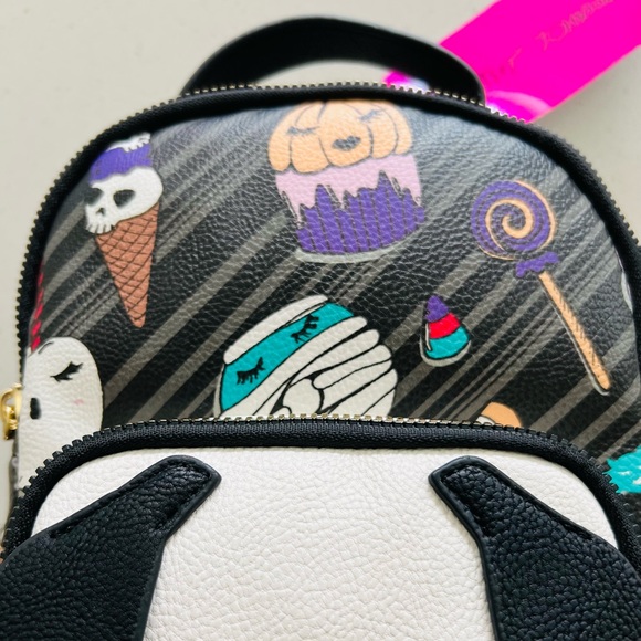 Betsey Johnson Halloween Vampire Puppy Black Print Mini Backpack NWT - Picture 4 of 14